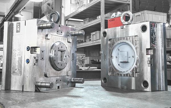 Injection mold manufacturing technology and experience